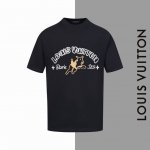 款号#Z71 Lv 限定字母小狗刺绣短袖 Louisvuitton官网一致款式 面料：32支双纱280克纯棉面料 同缸同色织染螺纹 颜色一致 工艺：进口机器万针