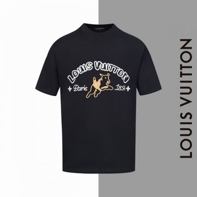 款号#Z71 Lv 限定字母小狗刺绣短袖 Louisvuitton官网一致款式 面料：32支双纱280克纯棉面料 同缸同色织染螺纹 颜色一致 工艺：进口机器万针