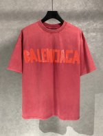 高品质 Balenciga 巴黎世家 磨破 胶带圆领短袖T恤 采用磨破工艺 洗水做旧 细节无法挑剔，极具档次感与奢华辨识度！三标齐全 版型属于休闲宽松小落肩的版