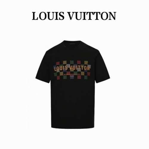Louis Vuitton 路易威登 25Ss 彩色棋盘格字母压胶短袖 定制定染双纱紧密度面料 ，螺纹同缸定染零色差精选棉质面料，上身舒适透气，面料松软有型，透