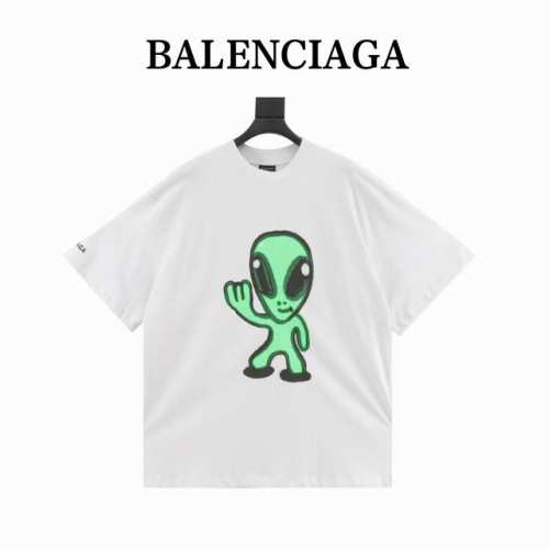 Balenciaga 巴黎世家 新款溶解笑脸外星人短袖 直喷印花短袖T恤此款采用16支单精梳紧密纺纱 做洗后280克加密平纹布 字母和Logo都是刺绣 对版对色