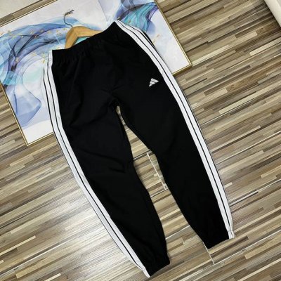 上新 万针刺绣三条杠三叶草！夏季Adidas阿迪达斯三条杠情侣款男女同款休闲裤运动裤2025Ss夏季新款运动裤跑步健身速干男士长裤子青年宽松版型 整箱原单货！完
