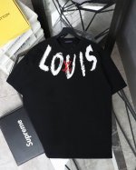 louis Vuitton 路易威登Lv 红标刺绣前后经典大字母涂鸦圆领短袖 法国路威酩轩集团-Lvmh旗下品牌，著名奢侈品箱包和皮具品牌，百余年的传奇经典，全