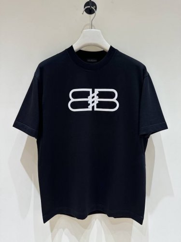新品 Bal时装款宽松版纯棉圆领短袖T恤，香港洋行渠道货，25年春夏新品，纯正血统品质，买手店里的人气热款，高级限量款！！独家售卖！！ 客供埃及进口顶级面料，甄