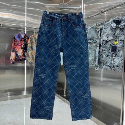 2025春秋Louis Vuitton方块棋盘格双拼字母标识牛仔网红款牛仔裤 Louis Vuitton以pharrell Williams的首个系列拉开了巴黎