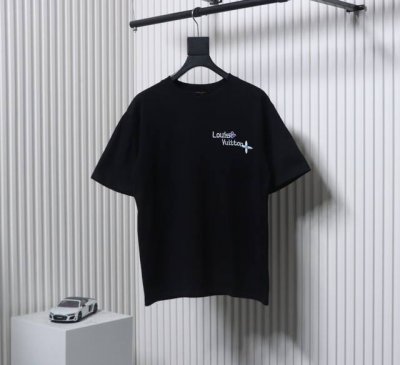Louis Vuitton 路易威登 24Ss 花朵字母刺绣短袖 原版1:1针织纯棉280克重面料 同色定制色织色染高密度螺纹 采用进口田岛高密度重工刺绣机绣花