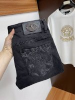 范思哲 2025Ss早春 新品 原单男士水洗牛仔裤纯血统 每季必出的类型，无需质疑的热卖王牌单品，符合四季最佳的搭配色号 整体的风格延续了Slp的基调，通体融入