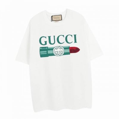 古驰 Gucci 夏季新款 口红印花圆领短袖T恤 重磅纯棉面料材质 高克重具备塑形效果 具有良好的吸湿性和透气性 穿着亲肤舒适 胶浆印花工艺融入渗透技术. Co