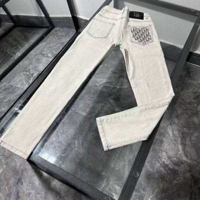 款号Cc868 Dior迪奥刺绣牛仔裤 只做精品 看面料 看做工 看细节 原厂原布原洗水！进口原版水洗弹力面料进口原版水洗弹力水洗面料，弱饱和度的中灰色在炒砂洗