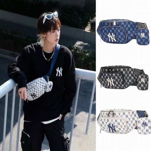 上新 原单品质高版本 韩国Mlb专柜新款Ny洋基队满版提花Logo老花系列二合一腰包胸包！！腰包，胸包的2合1。 男女同款！客供高端五金，光泽亮丽，以及包身走线