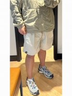 Adidas阿迪达斯 五分裤绣标宽松机能风运动休闲短裤情侣款 Color: 浅灰色 Size: M-Xl M 腰围88 臀围120 裤长50 Cm L 腰围92