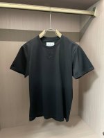 菲利普普兰 2025春夏新品施华洛世奇水晶镶嵌骷髅头短袖T恤；同步柜台面料，所有材料全部是进口商品组合，真皮油压雕刻吊牌，侧标，主标，完全同步，简约的设计搭配，