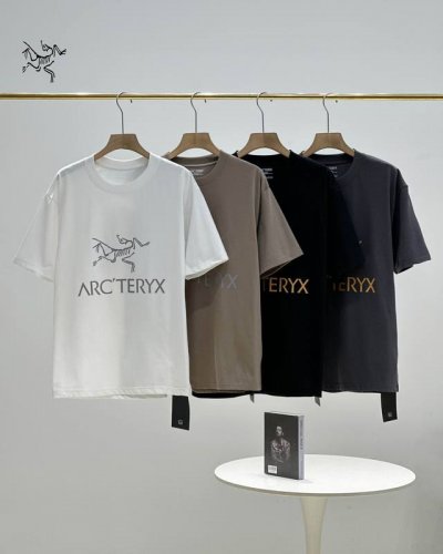 arc’Teryx始祖鸟25Ss早夏新款短袖 轻奢主义 男女日常通勤穿搭必备单品 正确版本 欢迎对比 详细特征 230克 % 纯棉双纱汗布面料 同缸定染特种加粗