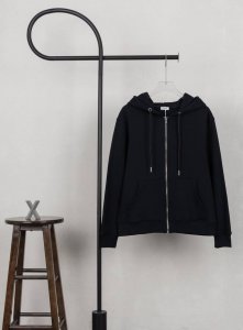 款号Xb063 celine 赛琳字母帽印花连帽拉链卫衣 面料采用400克毛圈高克重95棉5氢纶1 1双纱洗一辈子都不会变形的 男女同款 官网细节一致 全套包装