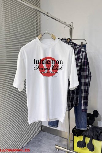 L325 Lu Lulu 新款字母印花双层重工短袖T桖 字母图案不管是T桖还是卫衣都是每年的爆款单品 前幅大面积印花采用大康丽数码印花机直喷 成本极高 经过多次