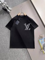 Lv 驴家 2025新款 十字绣手绘工艺Logo Os宽松版型 男女同款 短袖T恤 定制260克100 双纱纯棉面料 定染32支双股螺纹 进口机刺绣工艺 领标吊