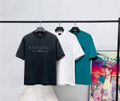 顶级版本 大货挂拍图 #巴黎25Ss简约字母反车水洗磨破做旧短袖# Balenci*Ga巴黎# 面料采用260G巴黎专用双纱*高克重1比1双纱罗纹 前幅采用进口