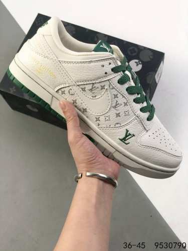 公司级带半码 耐克Nike Sb Dunk Low Lv联名 复古低帮休闲运动滑板板鞋 采用脚感柔软舒适Zoomair气垫 有效吸收滑板等极限运动在落地时带来的
