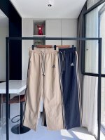 阿迪三条杠运动直筒裤 阿迪达斯Adidas三条杠透气速干卫裤运动裤直筒裤 冰凉透气 立体剪裁 版型舒适 显高显瘦 高街潮流痞帅风 不挑腿型 舒适亲肤 非常好搭不