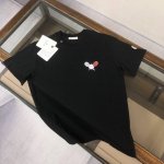 moncler 蒙口 最新款情侣款圆领短袖 情侣T恤 春夏新品 高品质 胸前标识字母Logo印花工艺 时尚百搭潮款 定制进口面料 穿着舒适 透气 时尚不失个性
