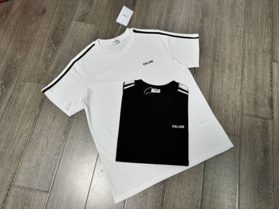 Celine短袖T恤 工艺：刺绣 颜色：黑色 白色 码数：S~Xl 面料：精梳紧密棉盖棉280G 柔顺手感，做工细致。男女同款宽松版型！