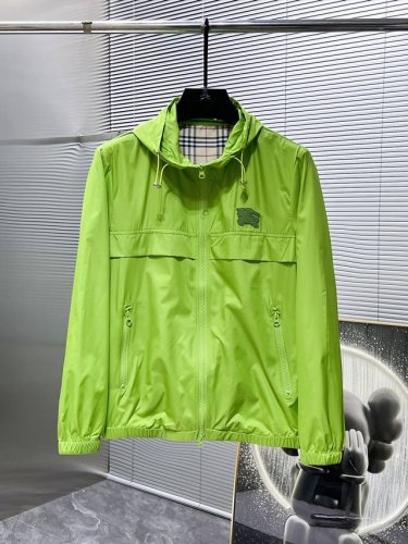 Chaon 巴宝莉 Burberry 新品夏季防晒服，时尚帅气，简约百搭款，胸前精致刺绣图案Logo，定制原版面料，不仅挺括，保持潮流的廓形，又穿着舒适，纱织更
