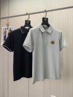 蒙口。25春夏新款原单男士翻领Polo衫短袖T恤 柜台同步发售 爆款 简洁时尚百搭 高端品质 胸前经典Logo图案设计 定制进口双股珠地纯棉面料 穿着舒适 透气