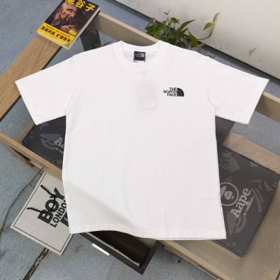 款号 Dg25636 2025新款The North Face北面Tnf野外露营图案Logo字母印花休闲情侣短袖T恤 经典图案设计 朋克不羁 采用250G克重纯