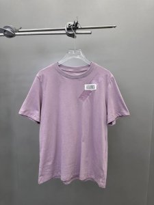Mm6 新款短袖T 胶布印花工艺 100%精梳棉 男女同款 尺码Sml
