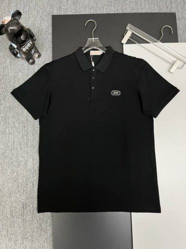 Diro 迪奥 刺绣新款polo衫 原版面料 官方同款 采用210克丝光珠地棉，定制 同缸染面料 手感非常舒服爽滑 版型挺阔有型 一线品牌代工厂p出品 进口百灵