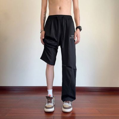上新 春夏衔接冰丝裤 Arc'teryx 始祖鸟伞兵裤 男女同款 海外专柜机能休闲裤，小红书主播推荐，上身质感满满，版型立体，完美修饰腿型，可随意日常搭配，不费