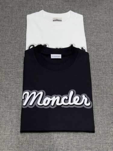 新品 Mon家男士高端时装款圆领短袖T恤，贸易公司渠道货，纯正血统品质，25年春夏新品，官方同步，独家爆款售卖！ 极符合M家美学基调的一款T恤，造型设计画风完美