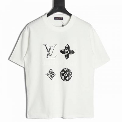 louis Vuitton 路易威登 Lv 25Ss 硅胶四花短袖T恤 面料采用定制240G 26支特滑双股精棉平纹高密无尘全棉布料。前幅高密度加厚，走线平整，