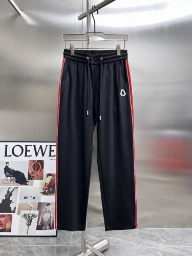 蒙口 Moncler 2025春夏新款 休闲裤 长裤，高端版本！专柜定制面料 透气舒适度高，细节无可挑剔，品牌元素设计理念，体现高品质。手感细腻柔软！呈现休闲裁