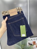 Gucci 高端定制、2025早春最新款牛仔裤 柜台同步发售 原版定制复刻 客供五金辅料 原单品质 进口牛仔面料高弹力 重工洗水 做工走线精细 上身绝佳！优选单