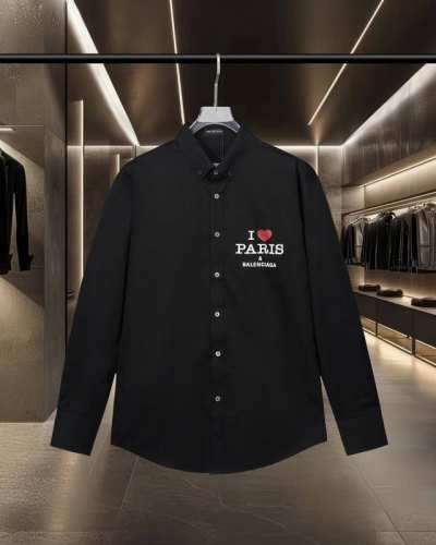 Balenciaga 巴黎 爆款来袭 情人节限定标语Iparis爱心Logo印花 效果紫外线吸收可夜光荧光~ 2025Ss官网新款长袖 衬衫 衬衣，精美Logo