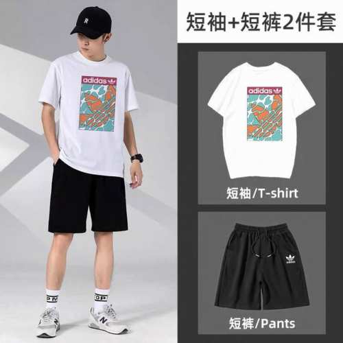 adidas 阿迪达斯三叶草经典短袖短裤运动套装 百搭不挑人 本款T恤采用纯棉面料 吸汗透气 贴身柔软 腰部松紧带抽绳 拉链口袋 运动時候可以放手机钥匙 非常方