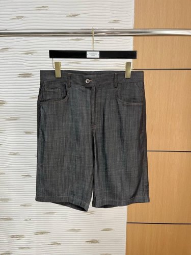 蒙口 5S 春夏新款休闲短裤 定制面料 定制Logo ，舒适度极好，手触感强烈。辨识度极高 定制进口面料 做工精细 ：码数 M-3Xl。