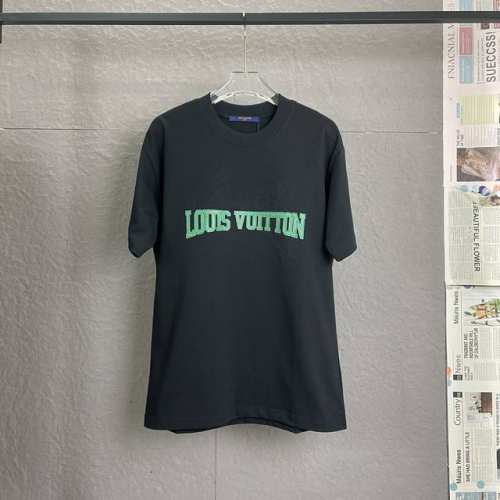 A44 louis Vuitton路易威登Lv 300高克重 高端贴皮刺绣工艺 宽松版型 男女同款 独家专供新款原单休闲短袖 高端定制 高版本 时尚百搭爆款 进