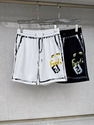 芬迪 5S 手绘定制标 春夏新款休闲短裤 ，舒适度极好，手触感强烈。辨识度极高 定制进口面料 色泽清新 做工精细 码数 S 3Xl