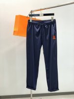 衣服 ，裤子 ，HermèS 爱马仕，2025夏季最新品，专柜同步有售，原单狠货，时尚休闲翻领短袖T恤套装，定制进口原版面料，舒适透气，顶级印胶工艺字母图案装饰
