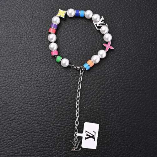 LOUIS VUITTON LV MNG PEARLS PARTY 王鹤棣同款 花押字珍珠派对多色手链M1264A 官网在售价 p5,500RMB,MNG Pe