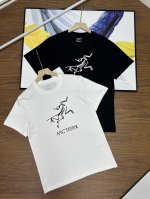 2025官网新款-始祖鸟 Arcteryx男女同款短袖T恤 高克重双纱面料吸湿冰感排汗无痕短袖重磅打造最新款短袖T恤 意犹未尽这么简单却有着拍不完的质感 顶级品