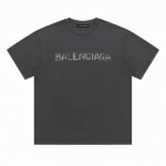 balenciaga巴黎世家渐变灰短袖半袖T恤 采用260G双纱100%精梳纯棉面料 螺纹定织定染无色差！采用过肩拉条工艺，百洗不变形！ -采用高端印花，百洗不