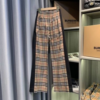 bur Vintage格纹白条弹力棉质长裤 Bbr王牌力作，官网4K起步 心水推荐款！Vintage 格纹棉质抽绳长裤，阔腿型超百搭女款休闲长裤，时装裤！！