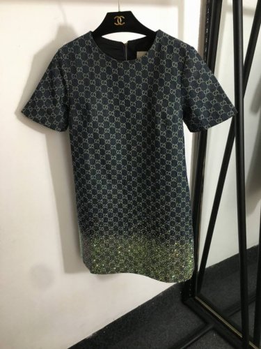 款号20252953 Gucc*新款 彩色烫钻老花Gg字母提花牛仔短袖连衣裙 蓝色 Sml M码 肩宽37 胸围94 袖长22 总长82