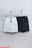 l733 Mo蒙口 2025Ss夏季新款沙滩短裤，简约而又不简单的一款，字母Logo徽标搭配撞色腰绳织带，简洁利落又清爽，细节都很到位。尺码：48-56 隔天