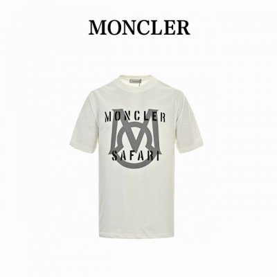 moncler 蒙口 24Ss 植绒字母Logo印花短袖 采用32S双纱平纹 配32S双纱1 1螺纹 260克重 螺纹同染无色差 采用进口丝光线定染刺绣纱线 印