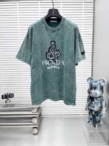 prad*25Ss春夏新款短袖，定制260克100%纯棉双纱汗布面料，同缸定染特种加粗32支双股1X1螺纹，双针车线跨缝工艺，高版本男女同款 尺码：S M L