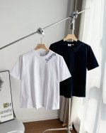 120 - 25Ss Burberry 宽松休闲夏季圆领短袖巴宝莉刺绣T恤官网同步 男女同款 - 追求品质与百搭的时尚爱好者们，这件T恤绝对不容错过。刺绣采用精